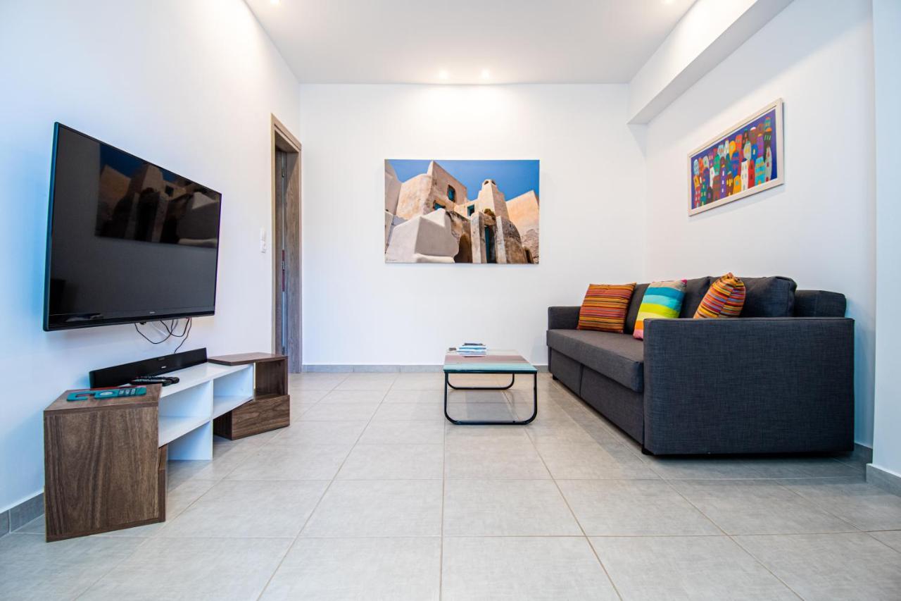 Adelphi Apartments Períssa Extérieur photo