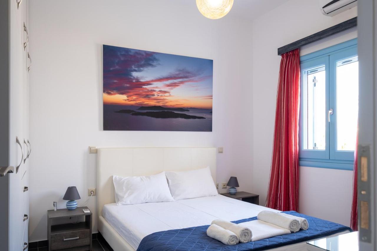 Adelphi Apartments Períssa Extérieur photo