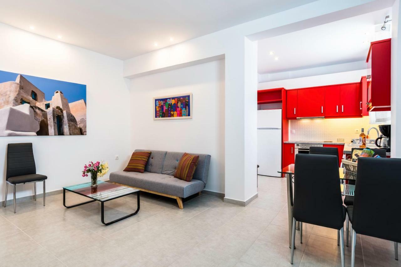 Adelphi Apartments Períssa Extérieur photo